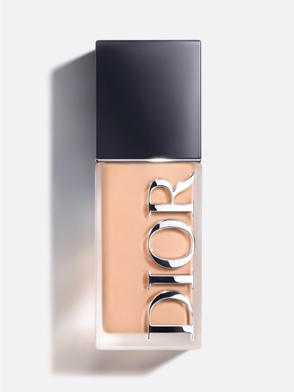DIOR 
Forever Skin Glow Liquid Foundation 24HR Wear